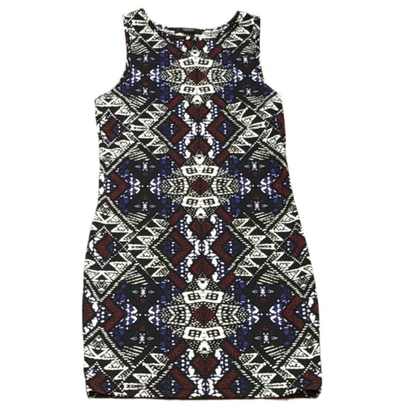Medium Geometric Patterned Sleeveless Dress - Picture 1 of 12